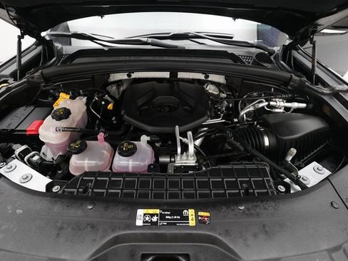 Used 2025 Jeep Grand Cherokee Limited 4xe image 3