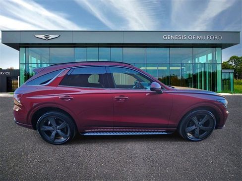 Used 2025 Genesis GV70 3.5T Sport w/ Sport Advanced Package image 4