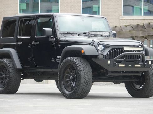 Used 2016 Jeep Wrangler Unlimited Sport w/ Quick Order Package 24S AWD/4WD image 19