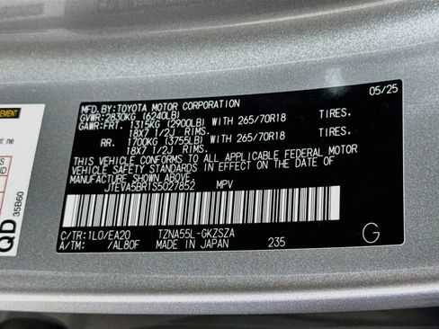 Used 2025 Toyota 4Runner TRD Off-Road Premium AWD/4WD image 28