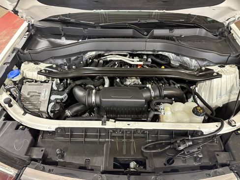 Used 2020 Ford Explorer Platinum image 10