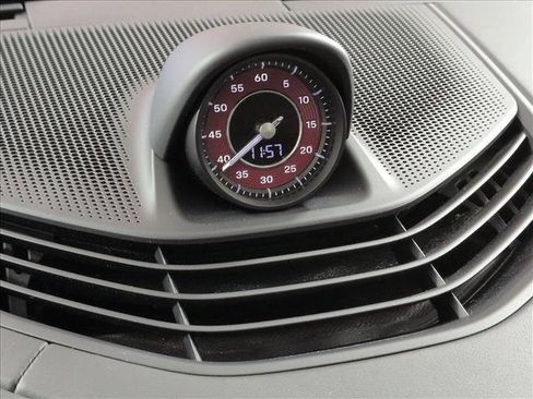 Certified 2023 Porsche Taycan GTS image 28