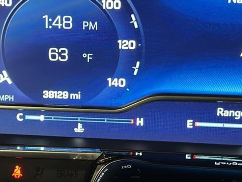 Used 2022 Chevrolet Silverado 1500 LTZ w/ Technology Package image 14