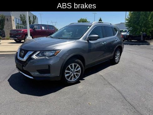 Used 2018 Nissan Rogue SV AWD/4WD image 13