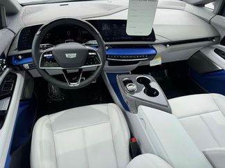 Certified 2025 Cadillac Optiq Luxury 1 AWD/4WD video 2