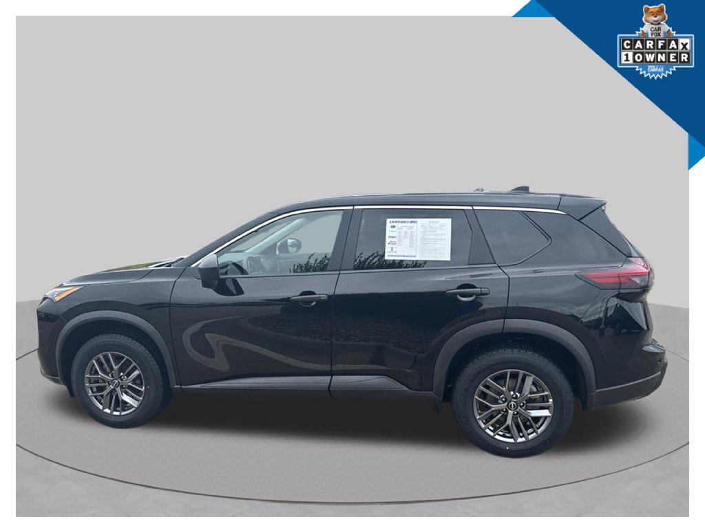 Used 2024 Nissan Rogue S AWD/4WD image 8