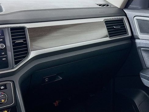Used 2019 Volkswagen Atlas SE w/ Panoramic Sunroof Package AWD/4WD image 24