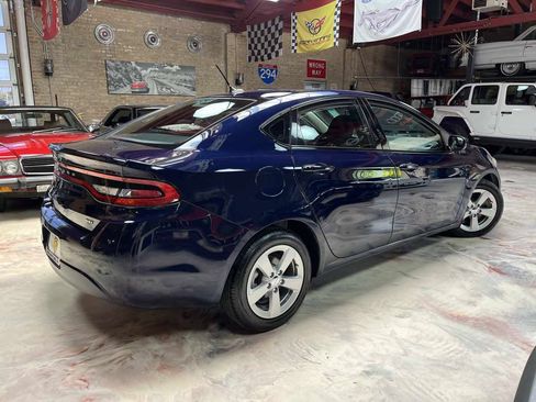 Used 2016 Dodge Dart SXT FWD image 2