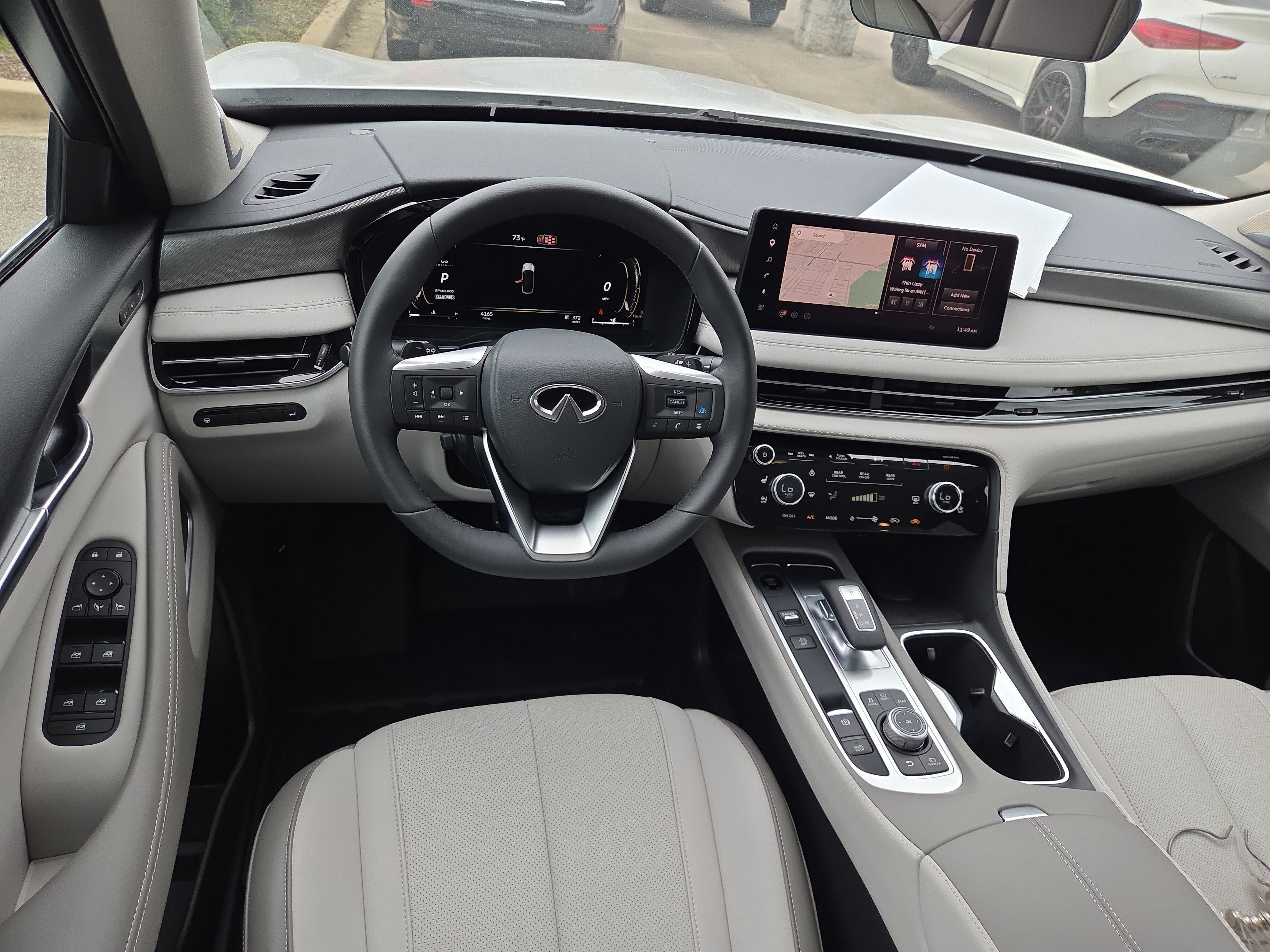 Used 2027 INFINITI QX60 Luxe w/ Cargo Package FWD image 7