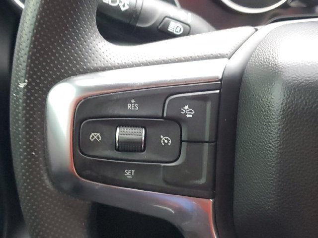 Certified 2025 Chevrolet Blazer LT w/ Convenience Package FWD image 22