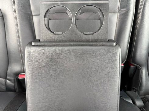 Used 2015 Ford F150 Lariat w/ Equipment Group 502A Luxury AWD/4WD image 10