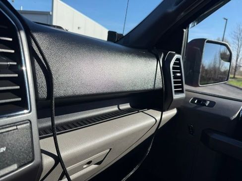 Used 2019 Ford F150 XLT image 29