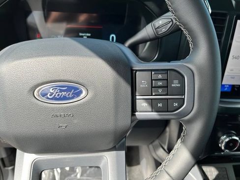 New 2026 Ford F250 Lariat w/ Black Appearance Package AWD/4WD image 29