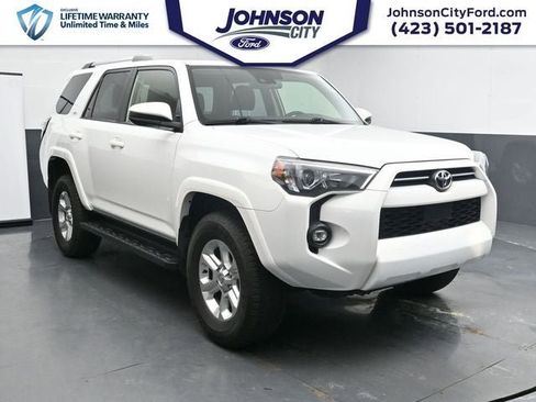 Used 2024 Toyota 4Runner SR5 image 1