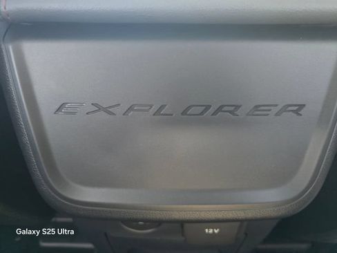 New 2026 Ford Explorer Active RWD image 18
