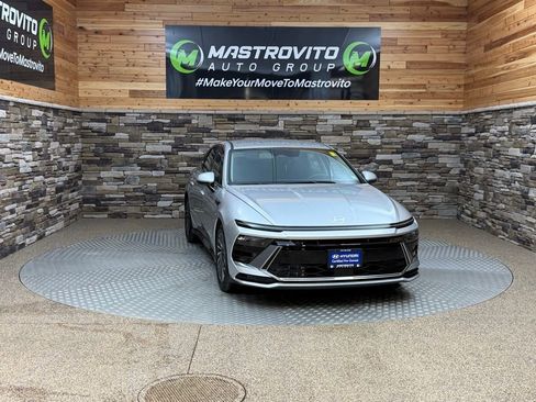 Certified 2025 Hyundai Sonata SEL image 2