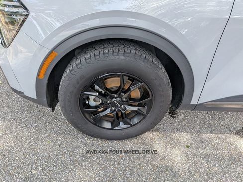Used 2024 Kia Sportage X-Pro AWD/4WD image 12