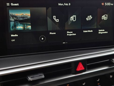 New 2025 Kia Sorento LX FWD image 14