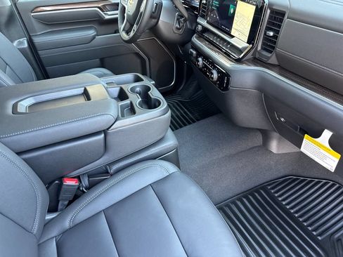 New 2026 Chevrolet Silverado 2500 LT w/ Leather Package AWD/4WD image 14