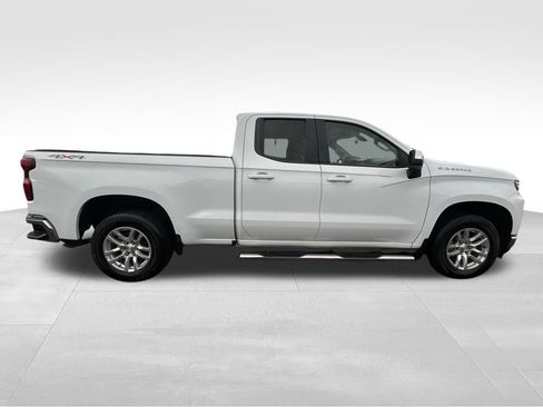 Used 2020 Chevrolet Silverado 1500 LT image 12