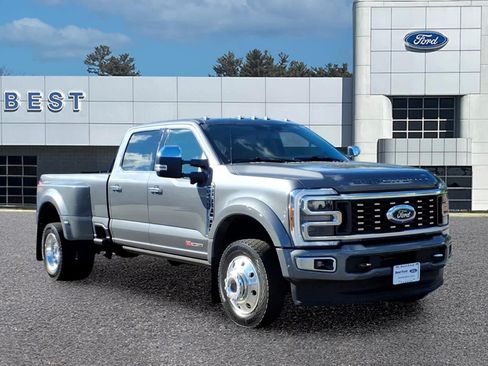Used 2024 Ford F450 Limited w/ FX4 Off-Road Package AWD/4WD image 11