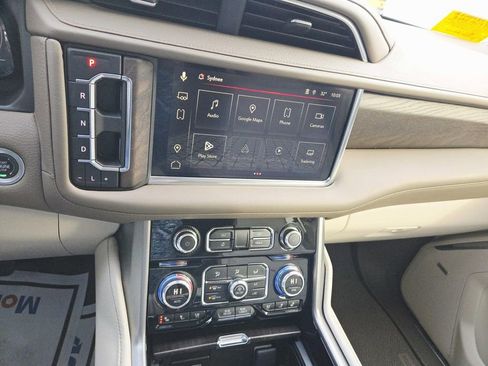 Used 2024 GMC Yukon Denali w/ Max Trailering Package image 28