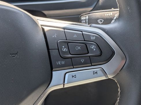 Used 2023 Volkswagen Tiguan SEL R-Line image 20