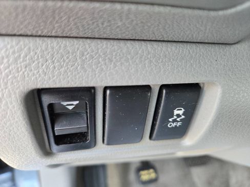 Used 2012 Nissan Altima 2.5 S w/ Convenience Pkg FWD image 16