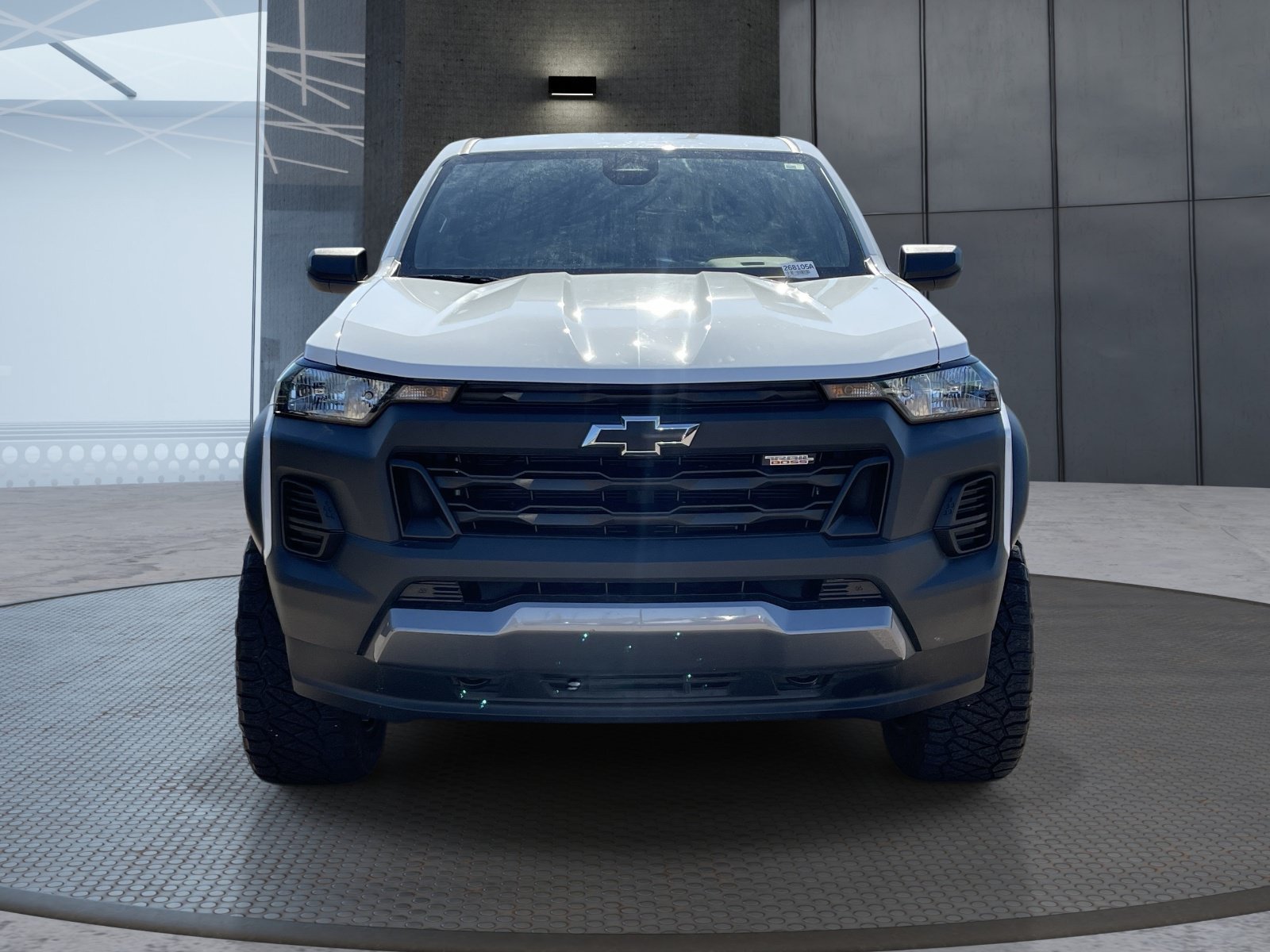 Used 2024 Chevrolet Colorado Trail Boss AWD/4WD image 9