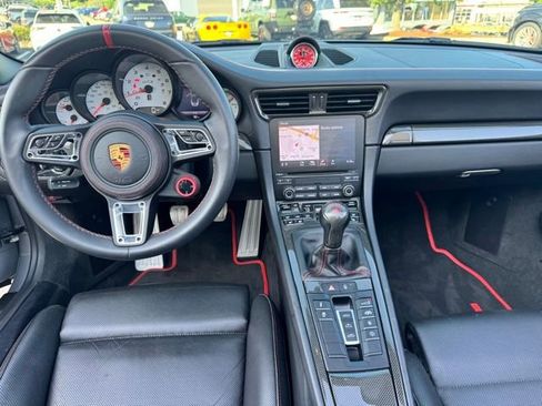 Used 2019 Porsche 911 Carrera GTS RWD image 25
