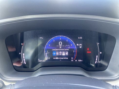 Used 2026 Toyota Corolla Cross L FWD image 18