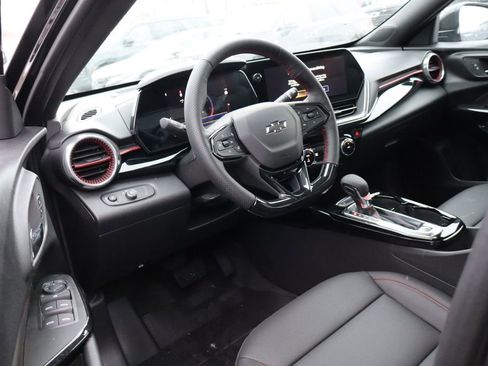 New 2026 Chevrolet Trax RS w/ Sunroof Package image 10