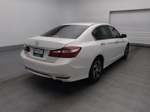 Used 2016 Honda Accord LX image 9