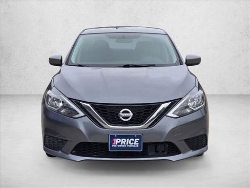Used 2019 Nissan Sentra S image 2