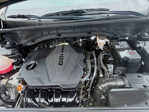 Used 2024 Kia Sorento S FWD image 33