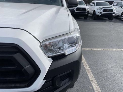 Used 2022 Toyota Tacoma SR image 14