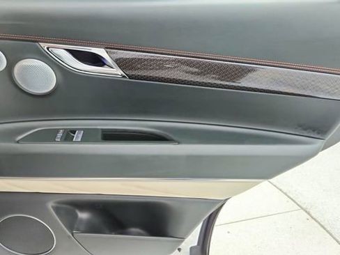 Used 2025 Genesis GV80 3.5T e-SC image 29