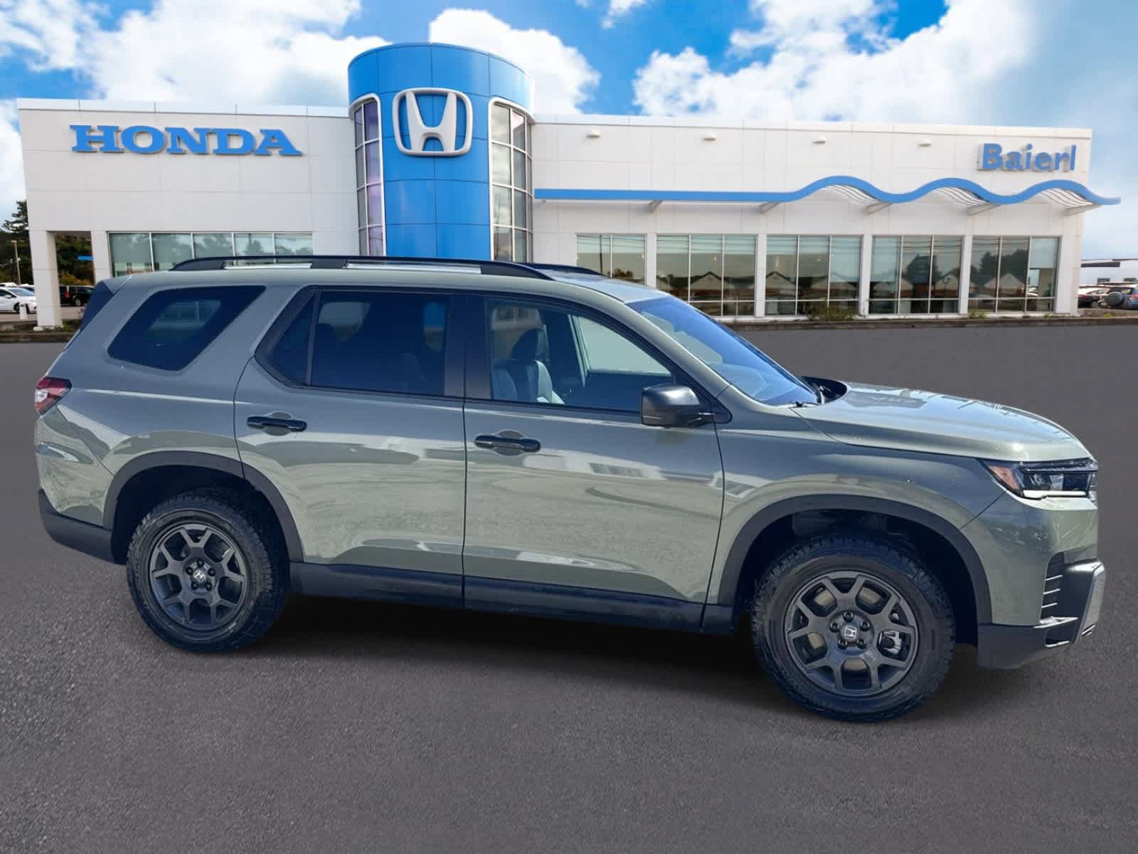 Used 2026 Honda Pilot TrailSport image 6