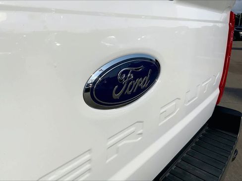 Used 2024 Ford F250 XLT image 7