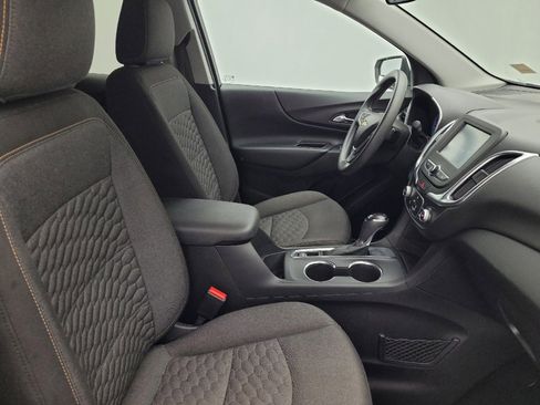 Used 2018 Chevrolet Equinox LT image 21