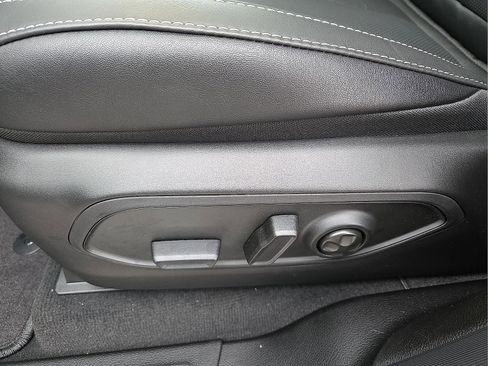 New 2026 Jeep Grand Cherokee Limited image 14