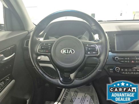 Used 2019 Kia Niro EX w/ EX Premium Package image 28