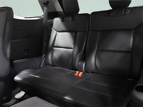 Used 2022 Ford Explorer Limited image 25