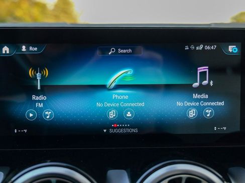 Used 2022 Mercedes-Benz GLA 250 4MATIC image 47