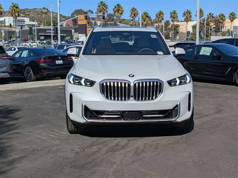 New 2026 BMW X5 sDrive40i image 4