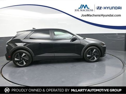 New 2026 Hyundai Ioniq 5 SEL AWD/4WD image 1