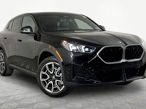 New 2026 BMW X2 xDrive28i w/ Convenience Package AWD/4WD image 2