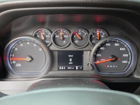 Used 2024 Chevrolet Silverado 2500 Custom w/ Custom Value Package AWD/4WD image 23