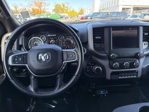 Used 2024 RAM 2500 Tradesman w/ Chrome Appearance Group image 16