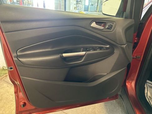 Used 2014 Ford Escape Titanium w/ Equipment Group 401A image 9